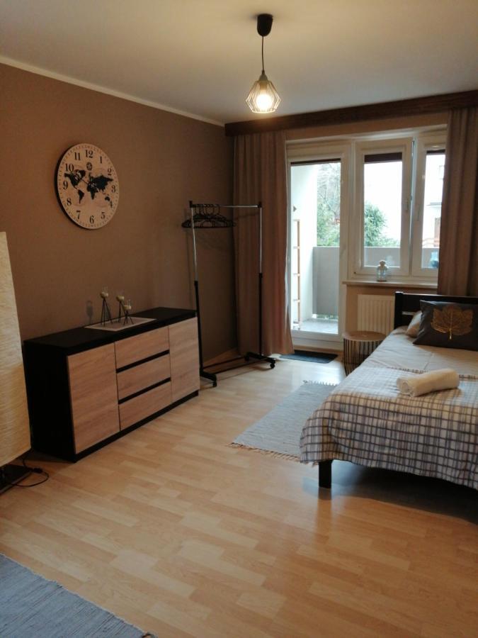 Przyjemna Miejscowka Apartment Gorzow Wielkopolski Luaran gambar
